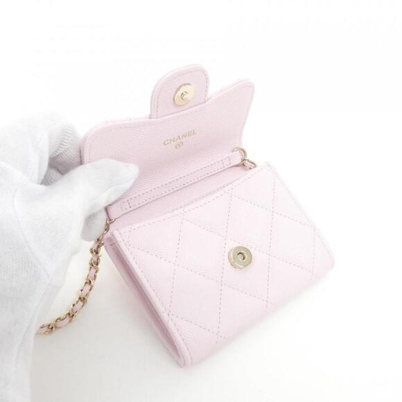CHANEL Pink Wallet - Picture 5 of 7